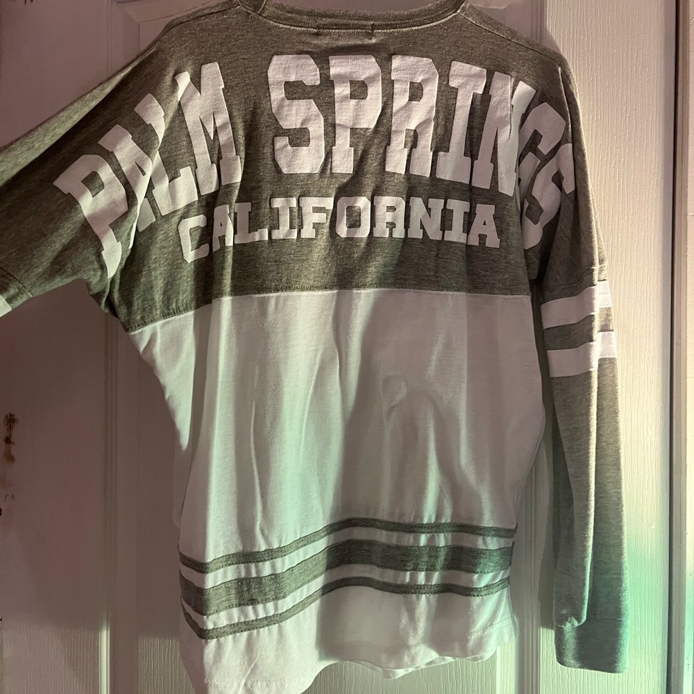 women’s palm springs tee